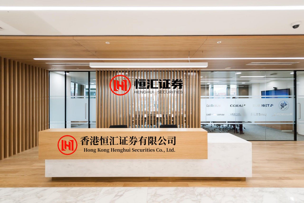 屿科配资 聪明、独立、能干的属相女，请加倍对她好，用一辈子守护她回报她